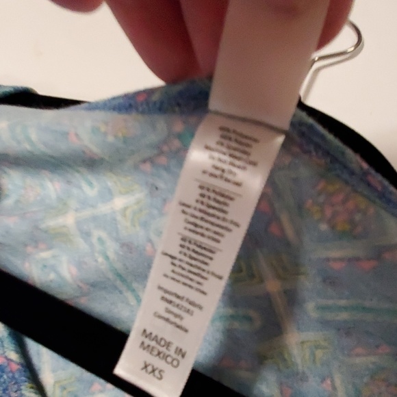 Nwt Perfect tee XXS LuLaRoe - Picture 4 of 5